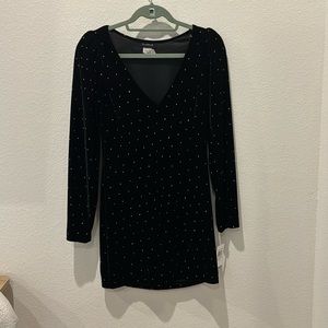 B. Darlin long sleeve polyester dress size 7/8